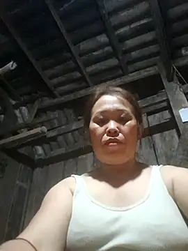 Snapshot of dakota-kis chatting on 04.08.26 dakota-kis online show from 04.08.26