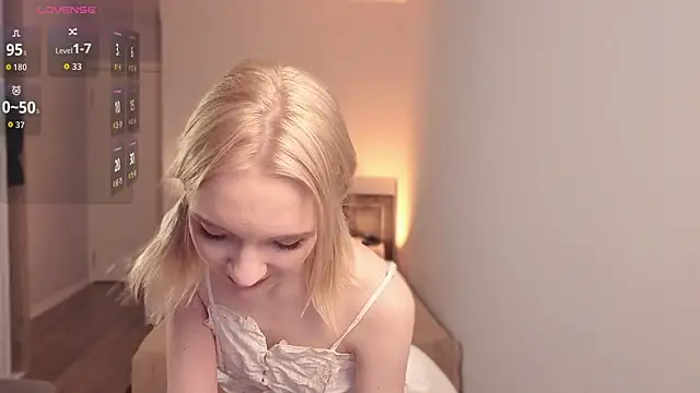 lily moony online show from 05.17.26