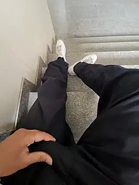 jerryrooh69 online show from 04.17.26