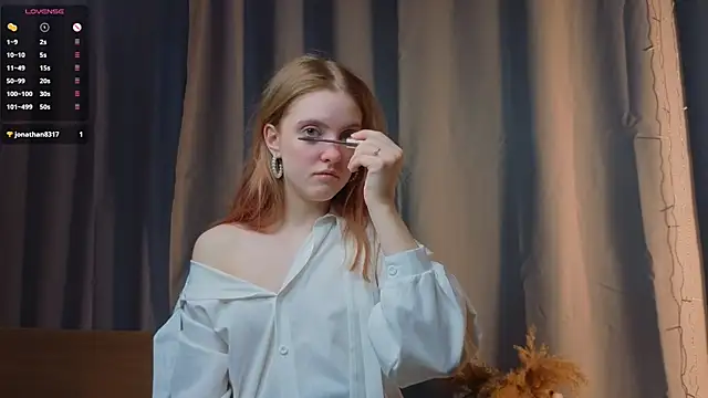 RennaHettes online show from 04.17.26