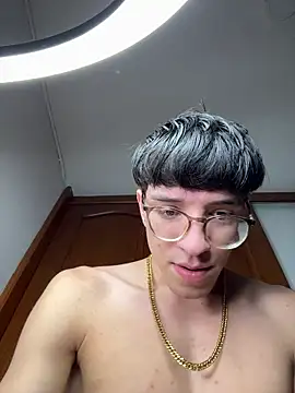 ArthurDavies  online show from 02.07.26