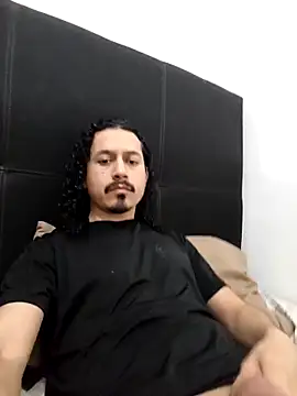 CarlosGM77 online show from 03.24.26