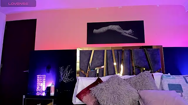 Snapshot of Chloe_Connor chatting on 01.11.26 Chloe Connor online show from 01.11.26