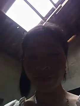 Snapshot of Hiniyk2 chatting on 05.18.26 Hiniyk2 online show from 05.18.26