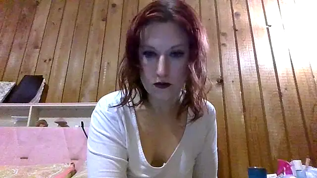 Snapshot of Redheaded_Siren chatting on 02.01.26 Redheaded Siren online show from 02.01.26
