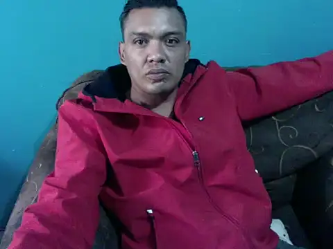 latinomoreno95 online show from 02.13.26