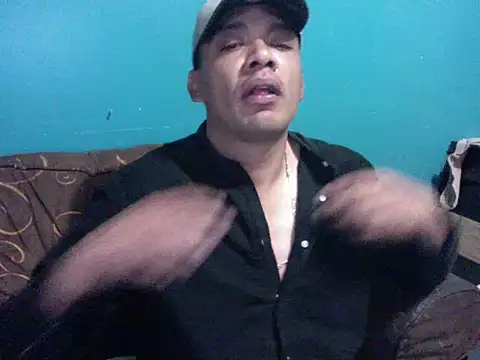 latinomoreno95 online show from 02.28.26