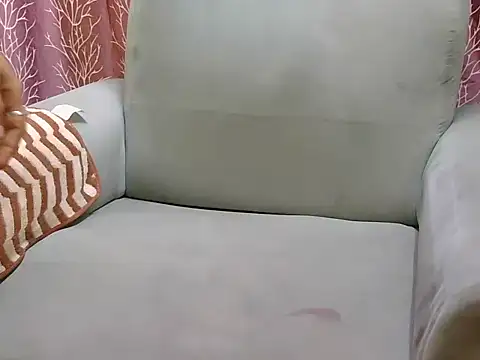 hot-taniya35 online show from 02.04.26