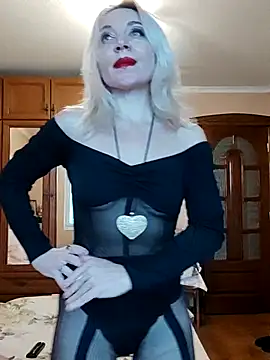 Snapshot of MiraStar984 chatting on 02.23.26 MiraStar984 online show from 02.23.26