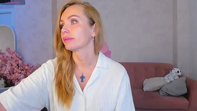 Marie Hayes online show from 07.27.26