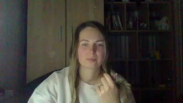 VikiLove765 online show from 02.06.26