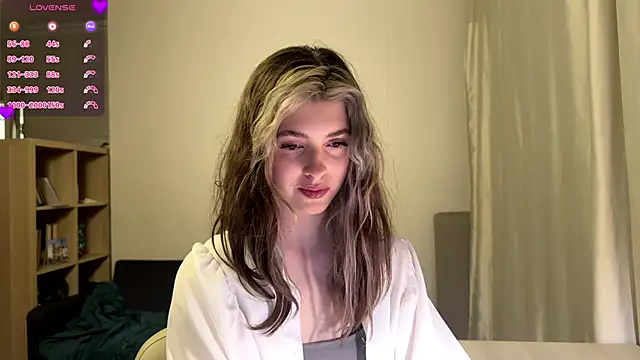 Snapshot of Dia_DeAmas chatting on 05.12.26 Dia DeAmas online show from 05.12.26