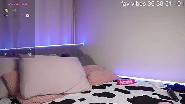 Alice Goth online show from 04.23.26