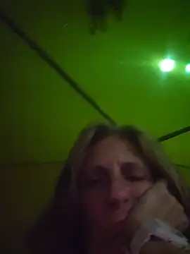 HotAzMilf online show from 04.19.26