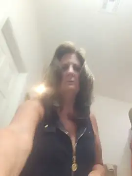 HotAzMilf online show from 06.04.26