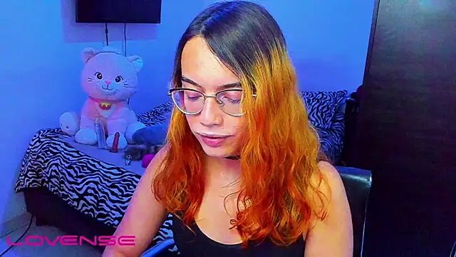 Snapshot of lillykittyyy chatting on 02.01.26 lillykittyyy online show from 02.01.26