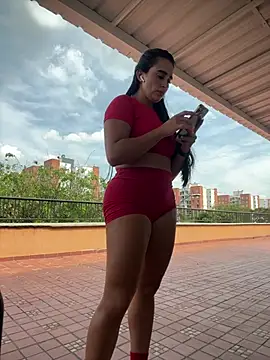 RoseOnYou online show from 04.10.26