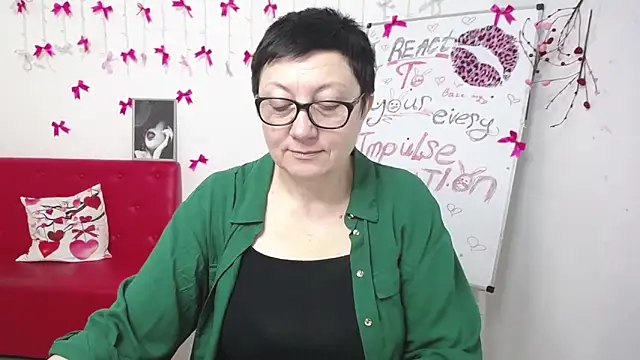 EmilyL0ve online show from 03.14.26