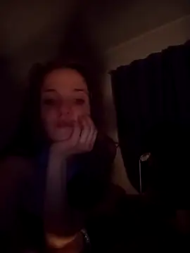 Snapshot of mishell26pc chatting on 04.05.26 mishell26pc online show from 04.05.26