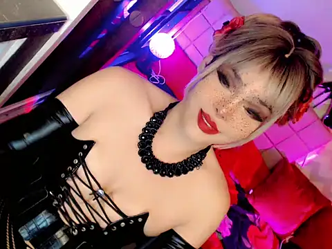 Snapshot of BEYBIDOMME chatting on 05.18.26 BEYBIDOMME online show from 05.18.26