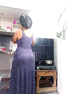 Snapshot of IIv0ryN0IIReX-XX chatting on 01.31.26 IIv0ryN0IIReX-XX online show from 01.31.26