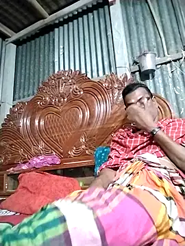 Hot-headed online show from 04.08.26