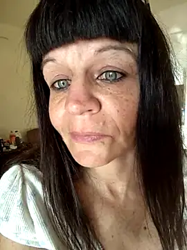 Petitegreeneyez69 online show from 03.16.26