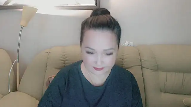 Snapshot of infinity_loveliness chatting on 09.27.25 infinity loveliness online show from 09.27.25