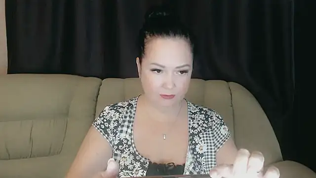 Snapshot of infinity_loveliness chatting on 10.01.25 infinity loveliness online show from 10.01.25