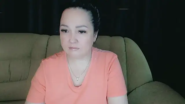 Snapshot of infinity_loveliness chatting on 02.02.26 infinity loveliness online show from 02.02.26