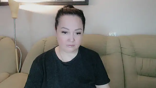 Snapshot of infinity_loveliness chatting on 02.14.26 infinity loveliness online show from 02.14.26