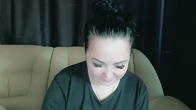 Snapshot of infinity_loveliness chatting on 02.19.26 infinity loveliness online show from 02.19.26