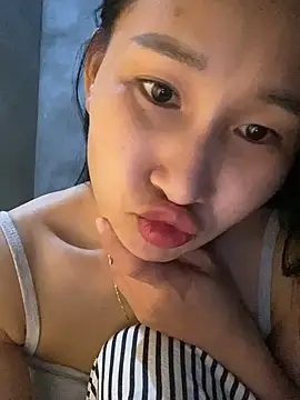 Snapshot of siorin_24 chatting on 03.10.26 siorin 24 online show from 03.10.26