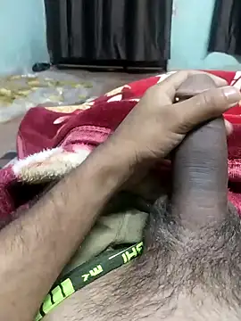 Snapshot of 8inchhere chatting on 02.17.26 8inchhere online show from 02.17.26