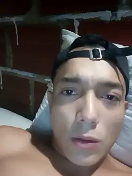 Tayzon09 online show from 01.18.26