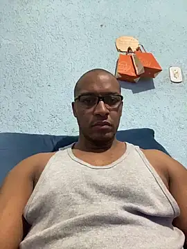 Snapshot of Betobob chatting on 03.03.26 Betobob online show from 03.03.26