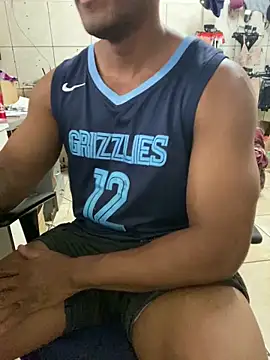 Snapshot of Betobob chatting on 04.01.26 Betobob online show from 04.01.26