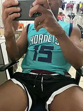 Snapshot of Betobob chatting on 04.04.26 Betobob online show from 04.04.26