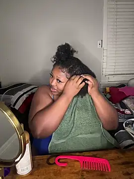 Chocolatebunnyxx96 online show from 04.11.26