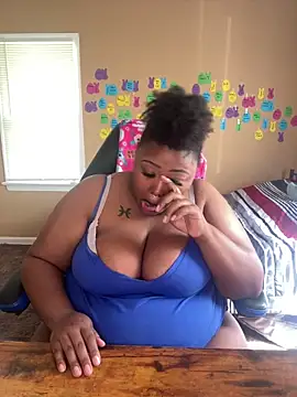 Snapshot of Chocolatebunnyxx96 chatting on 05.07.26 Chocolatebunnyxx96 online show from 05.07.26