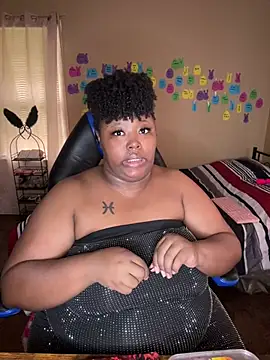 Snapshot of Chocolatebunnyxx96 chatting on 05.16.26 Chocolatebunnyxx96 online show from 05.16.26