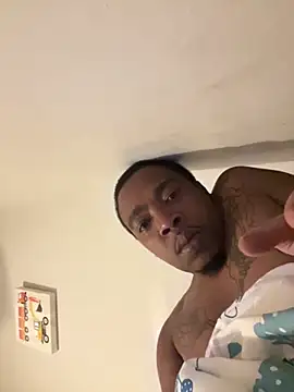 MackGz0224 online show from 03.19.26