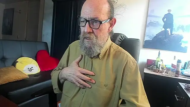 Uncle Hottie online show from 06.02.26
