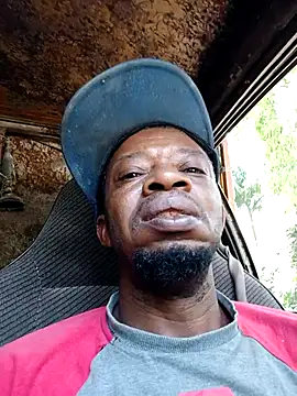 Negaomalinha1 online show from 02.13.26