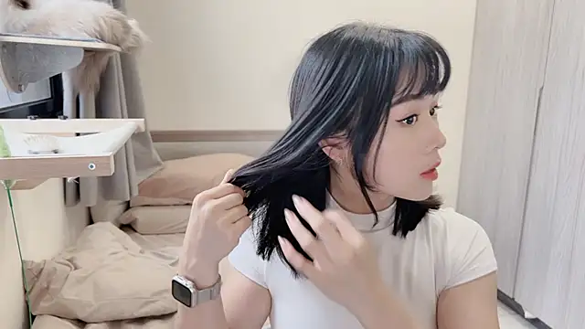 Snapshot of BabyOneDaily chatting on 03.02.26 BabyOneDaily online show from 03.02.26