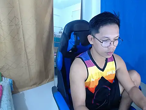 Snapshot of holly_oreo chatting on 07.14.26 holly oreo online show from 07.14.26