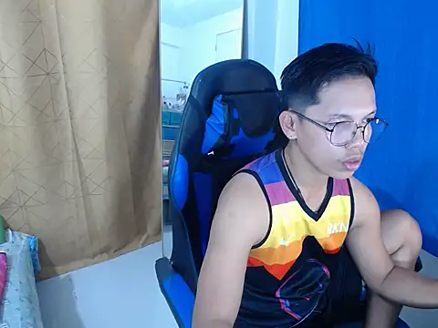 Snapshot of holly_oreo chatting on 07.14.26 holly oreo online show from 07.14.26