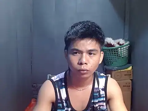 Snapshot of pinoymonstercock_xx chatting on 02.13.26 pinoymonstercock xx online show from 02.13.26