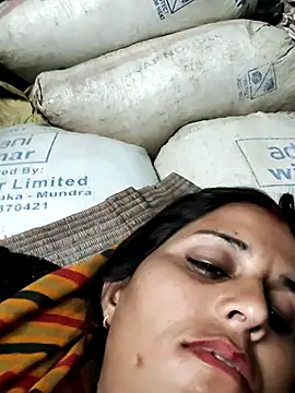 Snapshot of Bhavna8080 chatting on 06.05.26 Bhavna8080 online show from 06.05.26