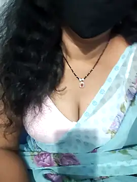 lusy79 online show from 02.12.26